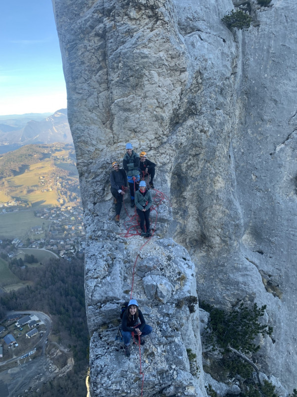 Via Corda sur les Trois Pucelles
