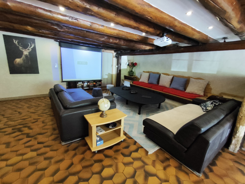 SALON VIDEO PROJECTEUR