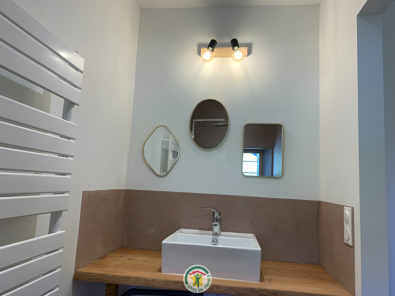 14316245.jpg 14316245.jpg