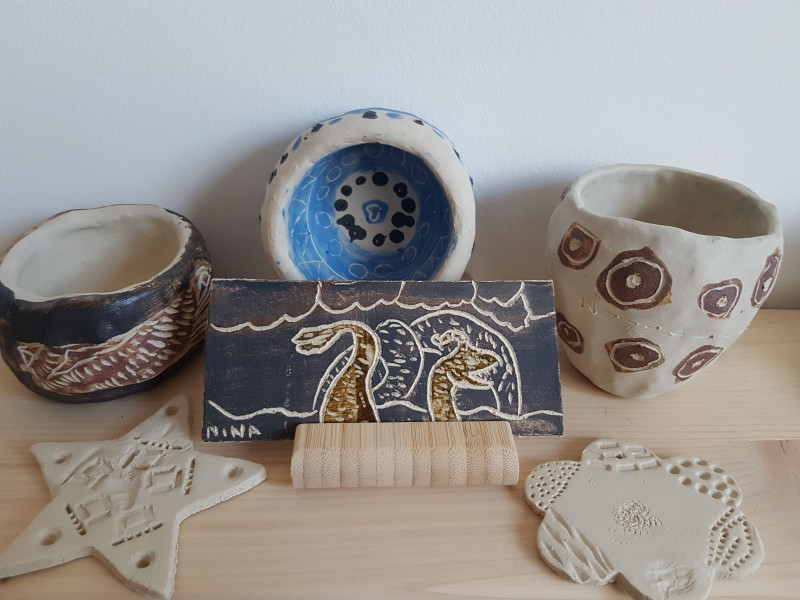 mini_stage_poterie_enfant_terre_en_vercors_quelques_pieces_finies_2.jpg