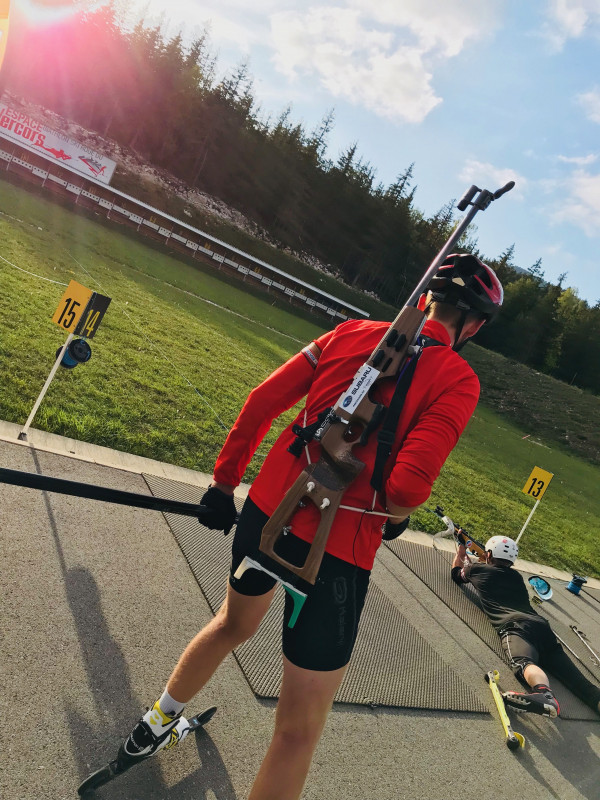 stage_estival_de_biathlon_et_ski_a_roulettes_skating.jpeg stage_estival_de_biathlon_et_ski_a_roulettes_skating.jpeg