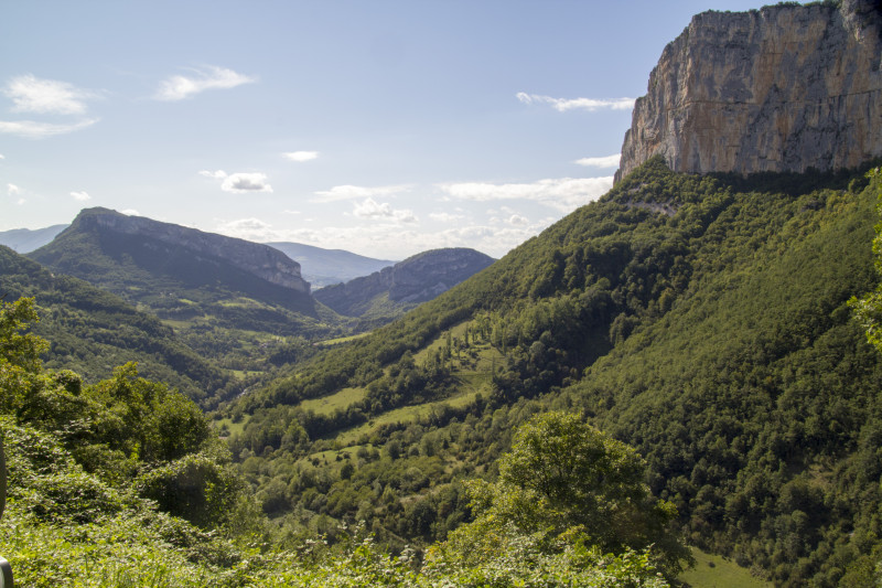 Vue sur le Vercors depuis les grottes de Choranche
