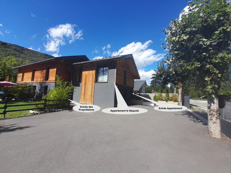 Vue extérieure du gîte Vue extérieure du gîte