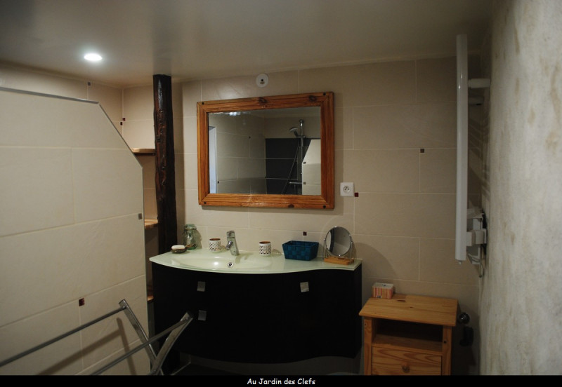 SALLE DE BAIN N°1 RDC SALLE DE BAIN N°1 RDC