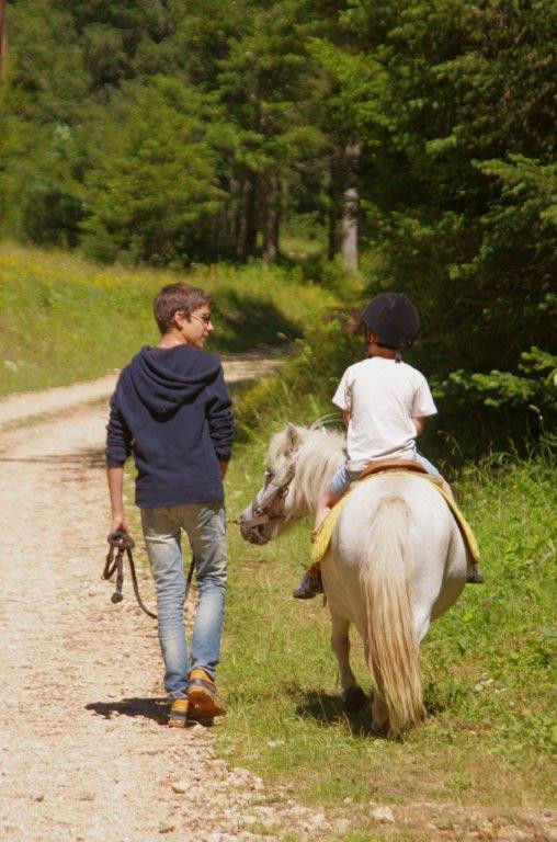 Balade à poney - © Refuge de Gève Balade à poney