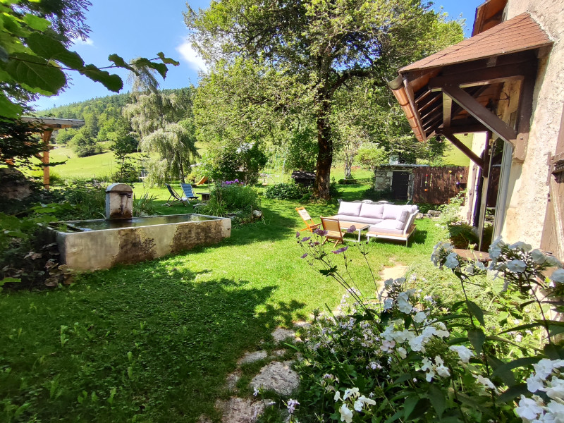 ENTREE JARDIN