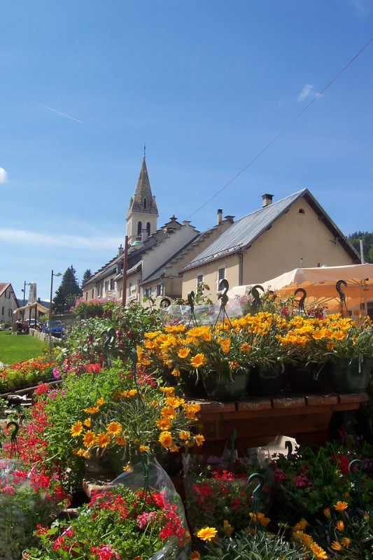 eglise.jpg eglise.jpg