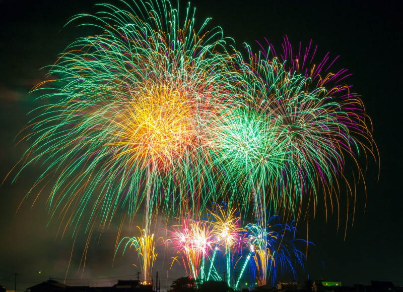 Fête du 14 juillet, feu d'artifice et bal_Lans-en-Vercors - © pixabay Fête du 14 juillet, feu d'artifice et bal_Lans-en-Vercors