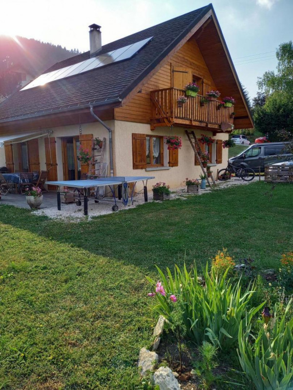 Le Chalet s'équipe de panneaux photovoltaïques - © Gîtes de France Le Chalet s'équipe de panneaux photovoltaïques