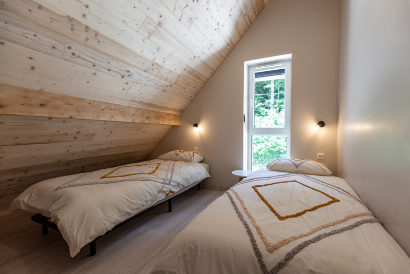 chambre_feu_gite_la_resilience_vercors.jpg - © La Résilience chambre_feu_gite_la_resilience_vercors.jpg