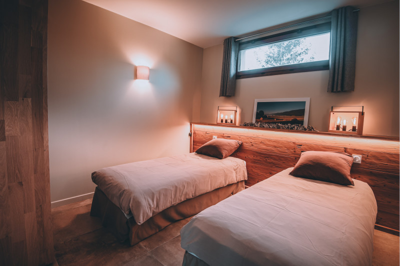 Chambre en mode deux lits simples Chambre en mode deux lits simples