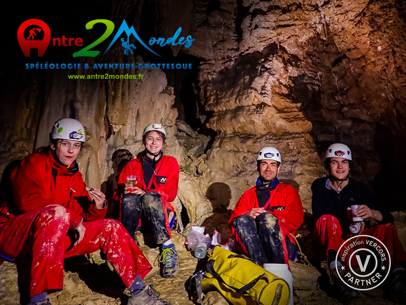 Antre 2 Mondes, Spéléologie Vercors - © A2M spéléo Antre 2 Mondes, Spéléologie Vercors