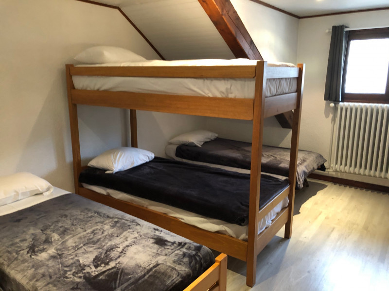 chambre 2 - © Hôtel du Col de l'Arc chambre 2