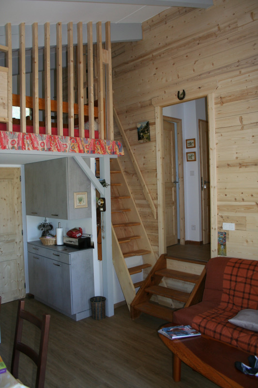 accès chambres et mezzanine