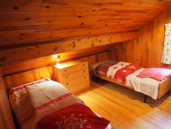 la 2ème chambre du haut
