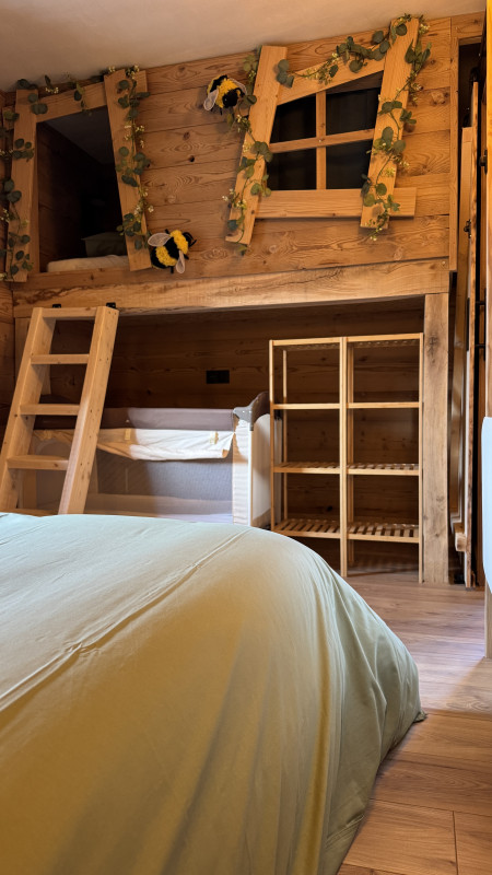 Chambre n°2 ph3.jpg Chambre n°2 ph3.jpg