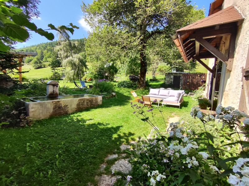 ENTREE JARDIN