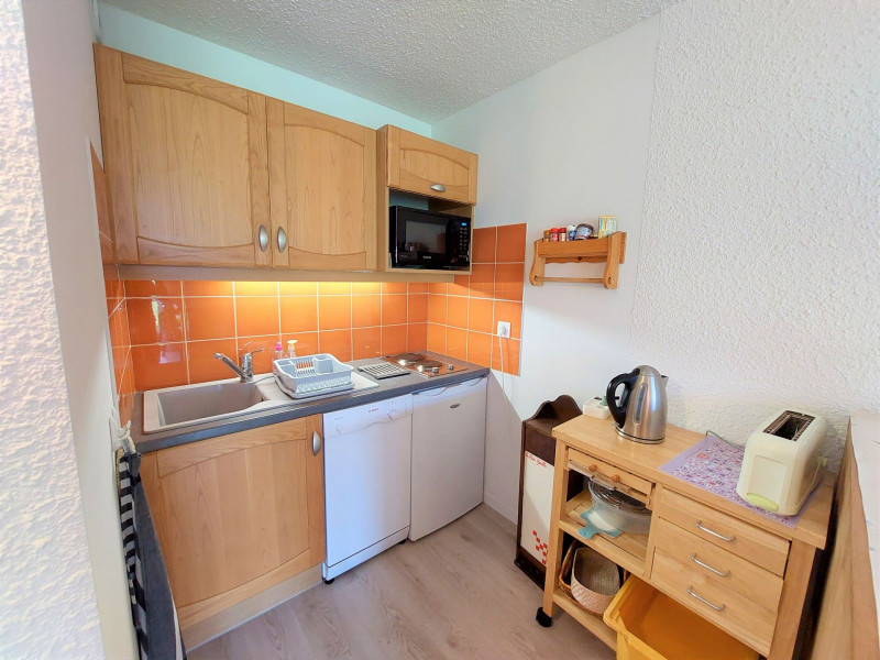 _lv_images__lot_0000600622_03_1417570