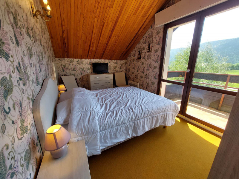 _lv_images__lot_0000600794_06_1302309