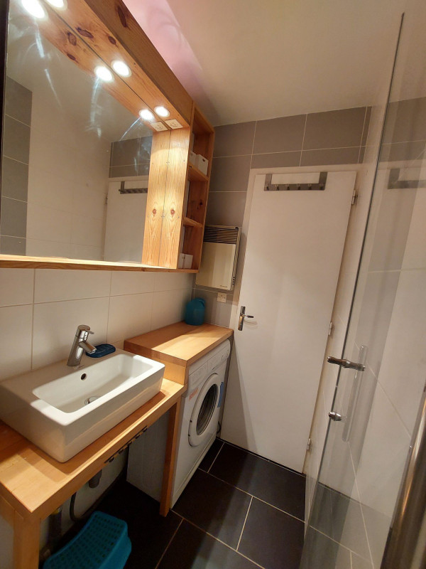 _lv_images__lot_0000660128_06_1351115