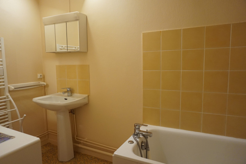 _lv_images__lot_0000720047_05_1318732