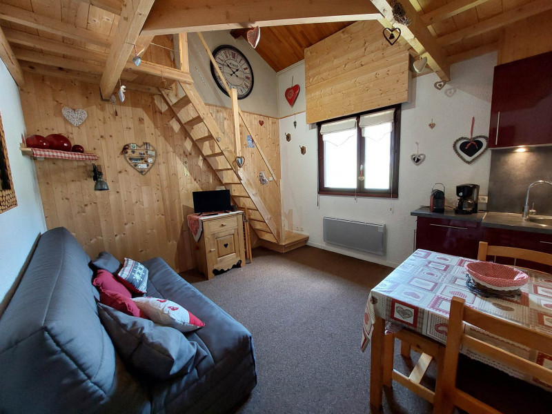 _lv_images__lot_0003590822_01_1398968 _lv_images__lot_0003590822_01_1398968