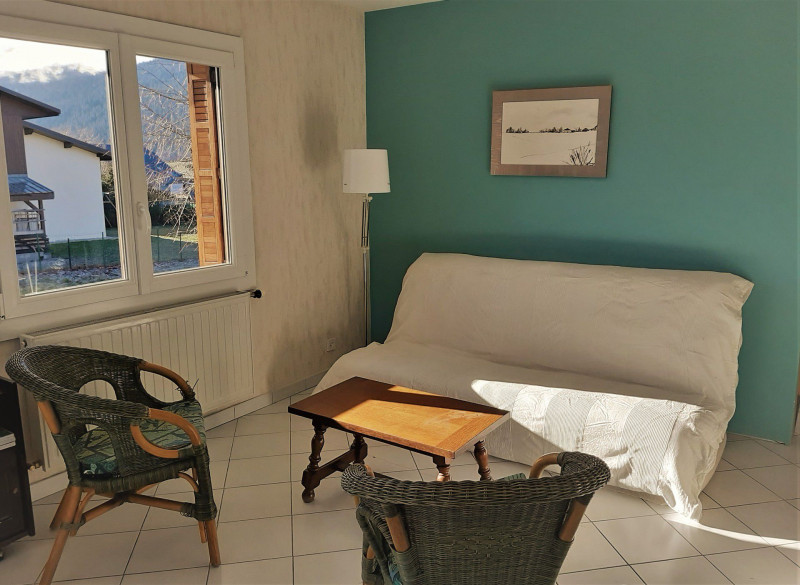 _lv_images__lot_0003590851_03_1438453