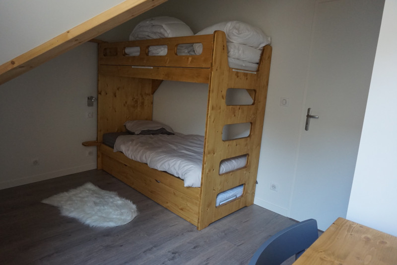 _lv_images__lot_0003590860_09_1265031 _lv_images__lot_0003590860_09_1265031