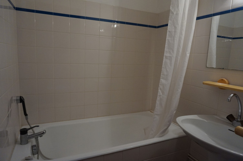 _lv_images__lot_0003590866_07_1393983