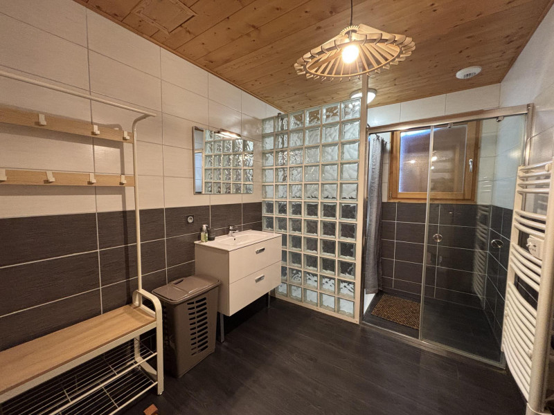 _lv_images__lot_0003590886_10_1309594