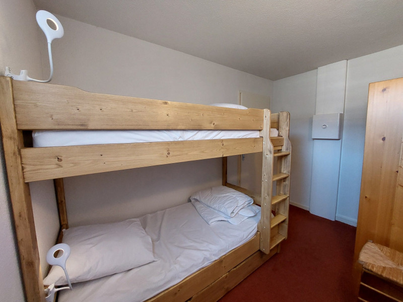 _lv_images__lot_0003590891_08_1384507 _lv_images__lot_0003590891_08_1384507