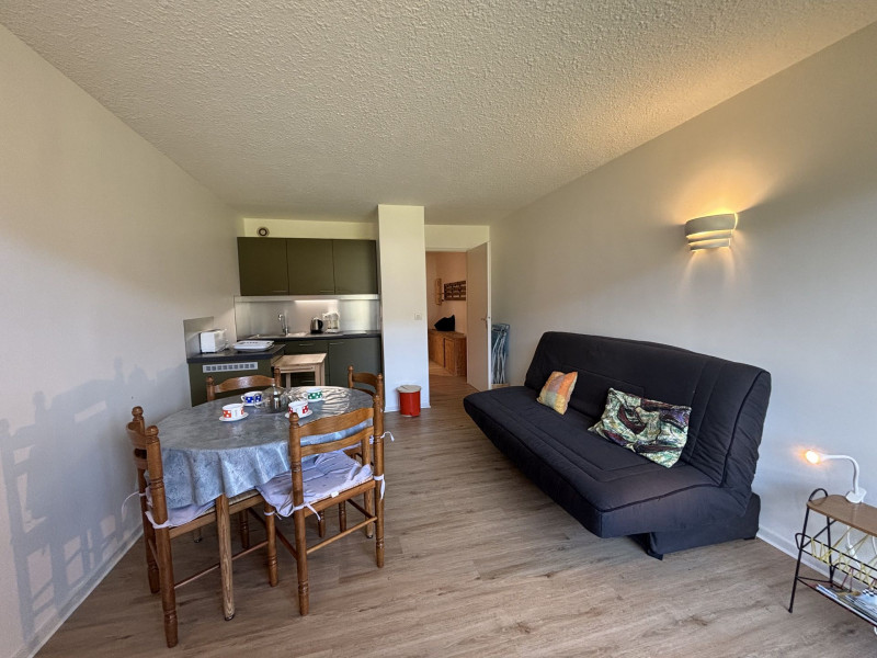 _lv_images__lot_0003590894_02_1551405 _lv_images__lot_0003590894_02_1551405