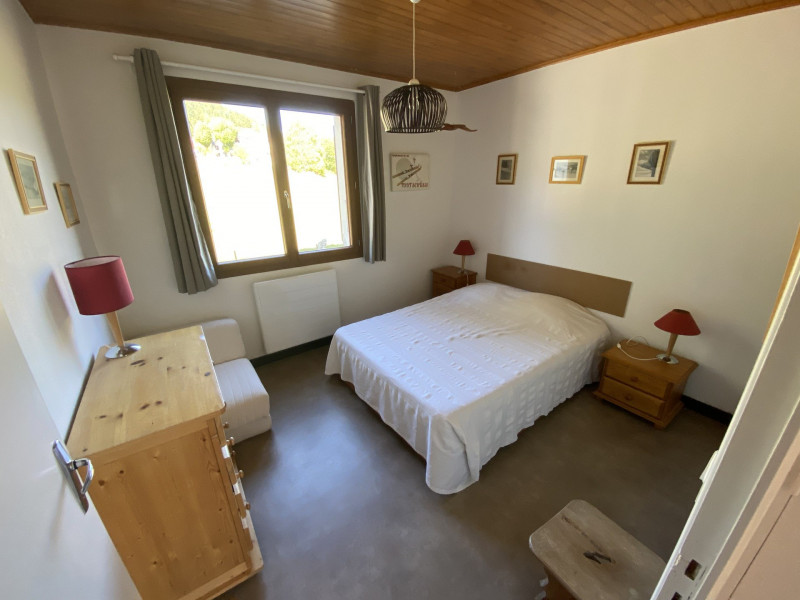 _lv_images__lot_0003590904_04_1393721