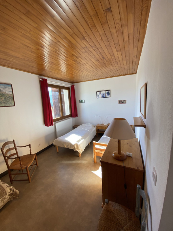 _lv_images__lot_0003590904_06_1432182