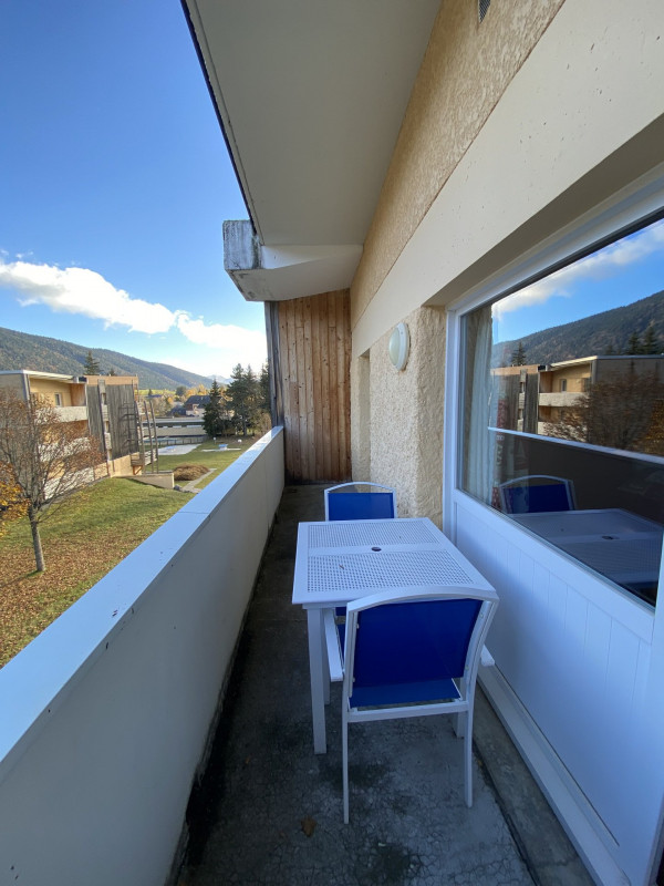 _lv_images__lot_0003590906_06_1434046