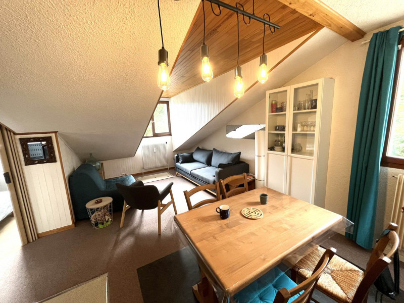 _lv_images__lot_0003590919_03_1349499