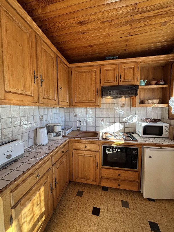 _lv_images__lot_0003590920_05_1379415