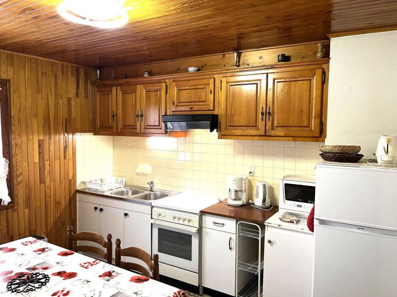 _lv_images__lot_0003590922_05_1343419