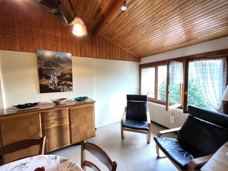 _lv_images__lot_0003590923_04_1311433