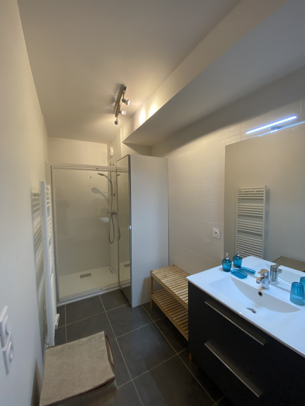 _lv_images__lot_0003590924_07_1283190